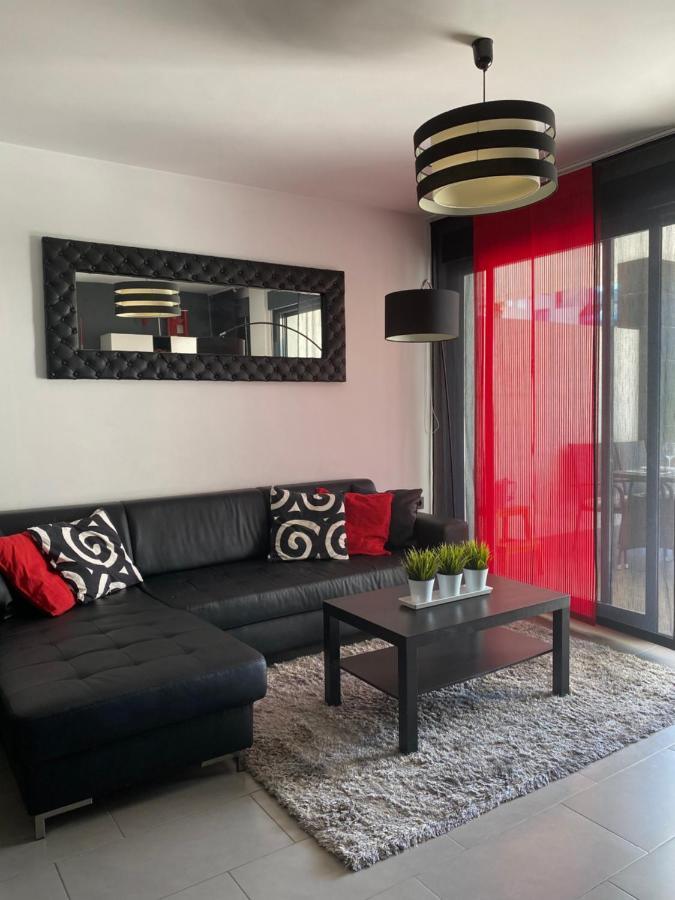 Oasis Beach Apartments 阿利坎特 外观 照片